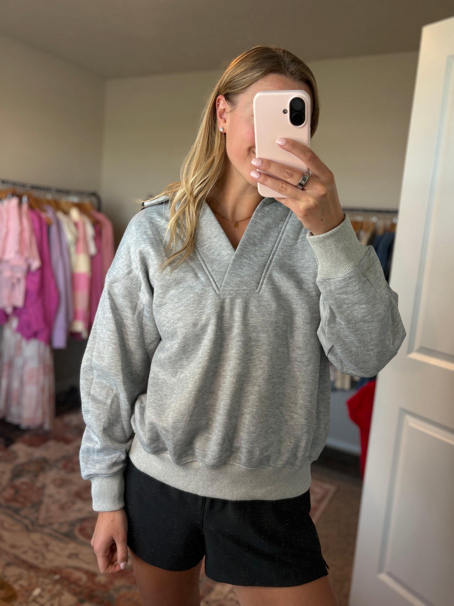 Grey Collar Sweatshirt